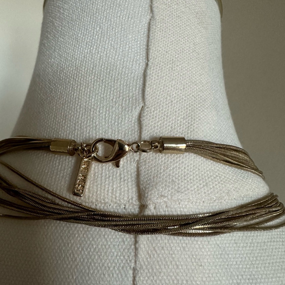 Gold Necklace - Picture 6 of 6